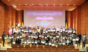 LAS MUJERES PODEMOS SER PROTAGONISTAS DE UN PAÍS QUE LE APUESTA A LA TECNOLOGÍA